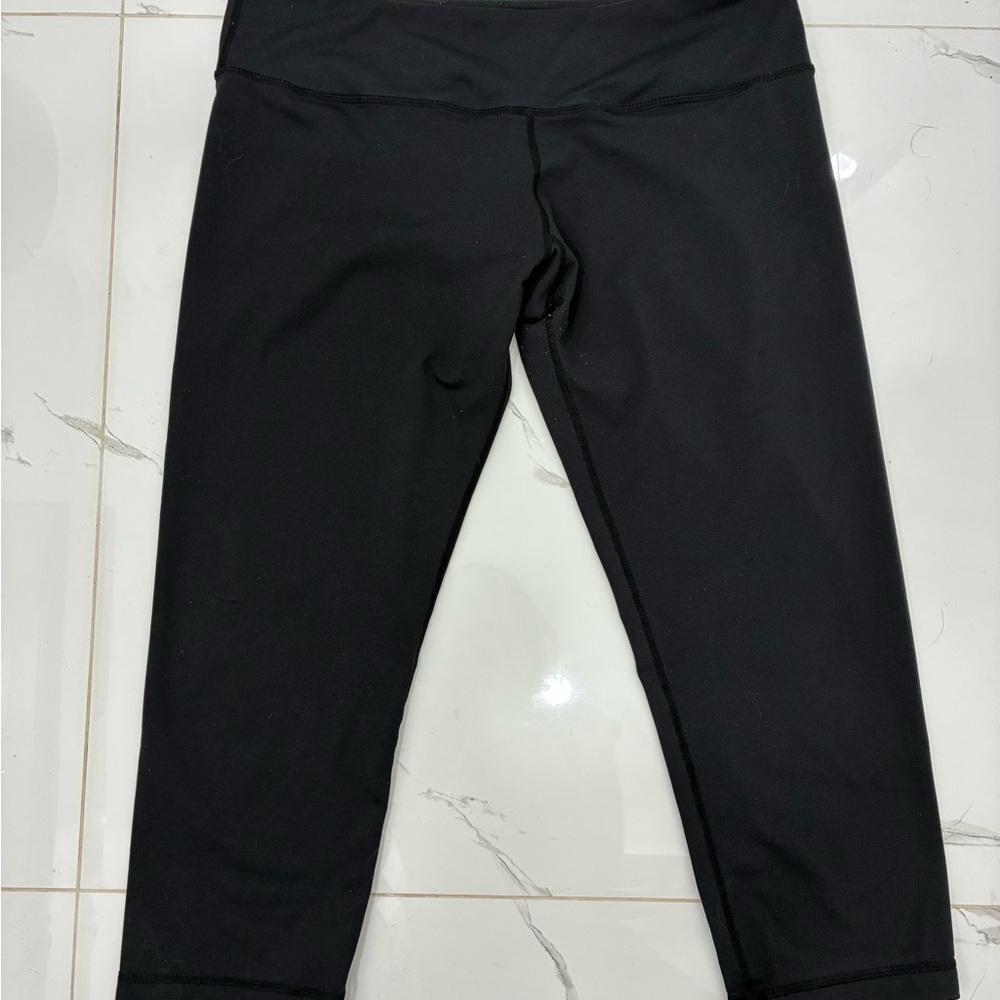 Lululemon Black Capri Leggings